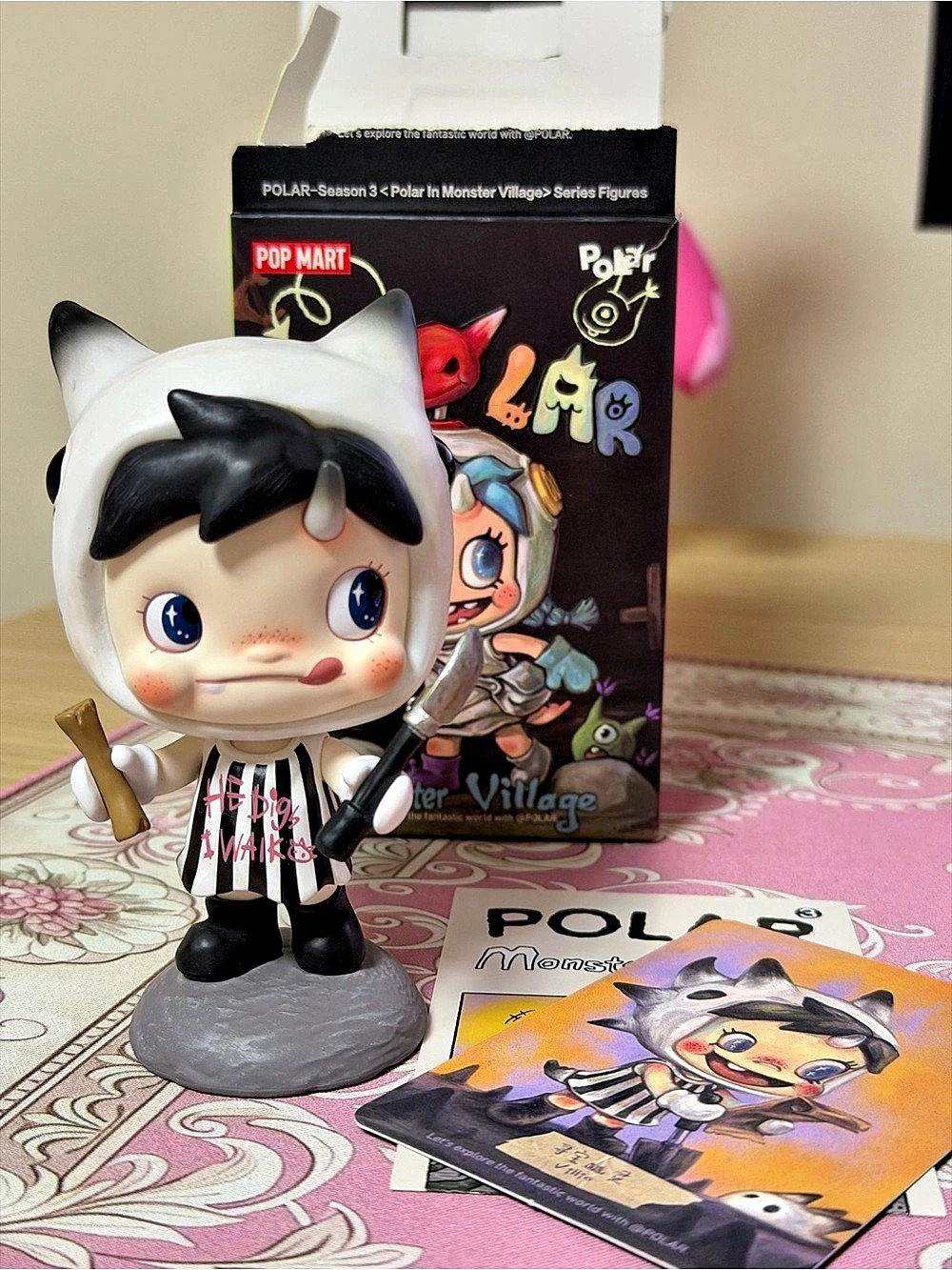 POP MART Polar